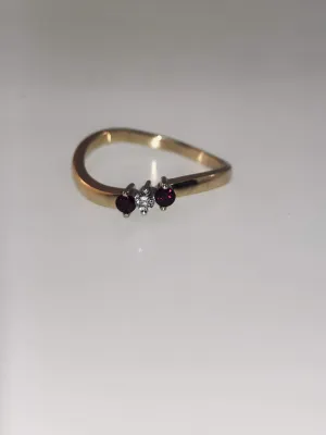 14K Yellow Gold Diamond and Ruby Ring