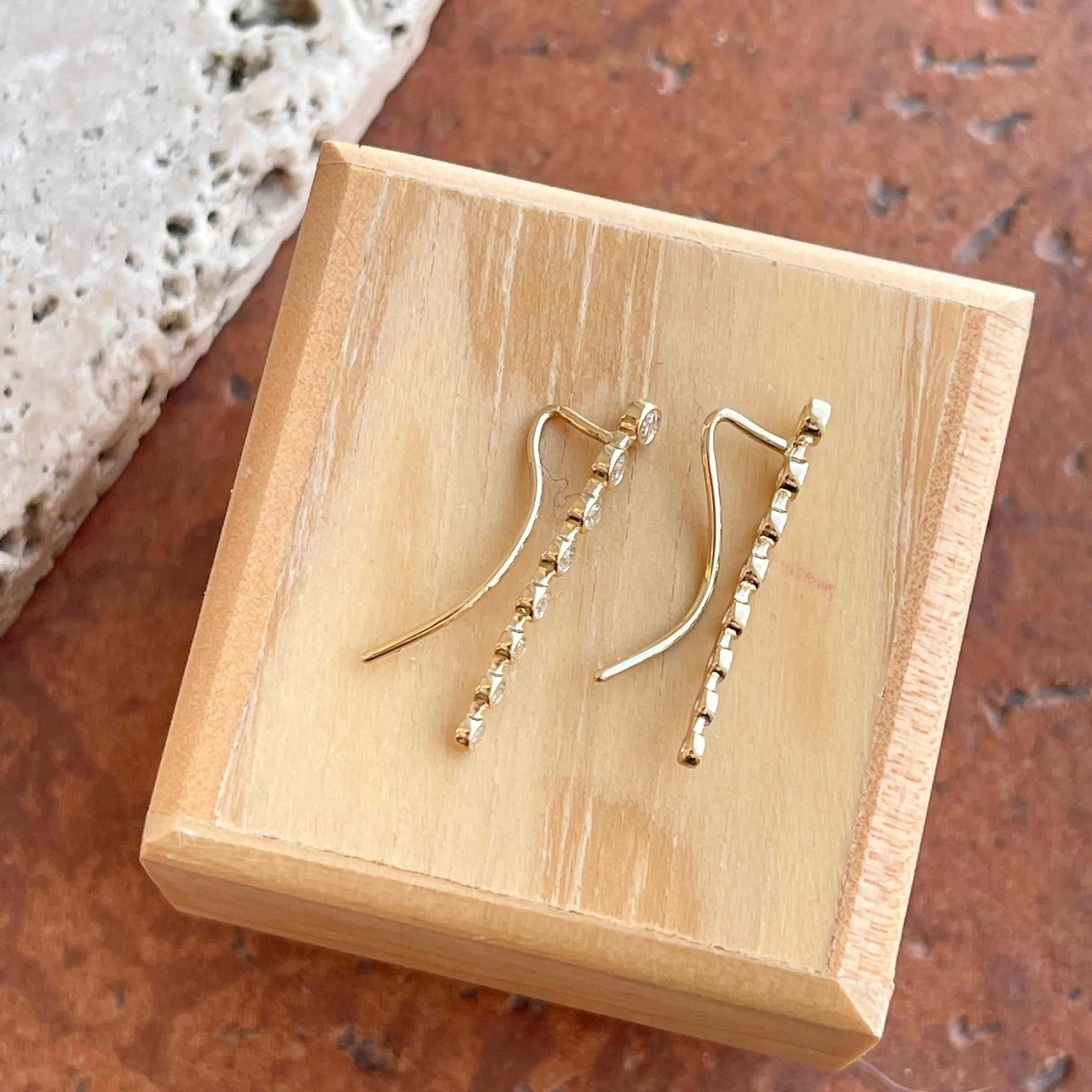 14KT Yellow Gold 8 CZ Stone Ear Climber Threader Earrings
