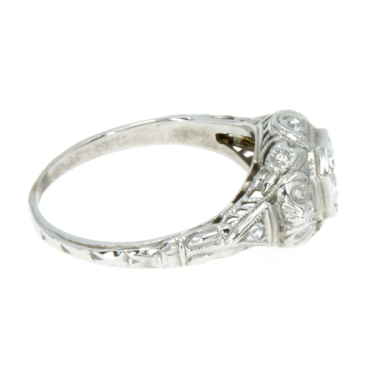 18k Art Deco Filigree Diamond Engagement Ring