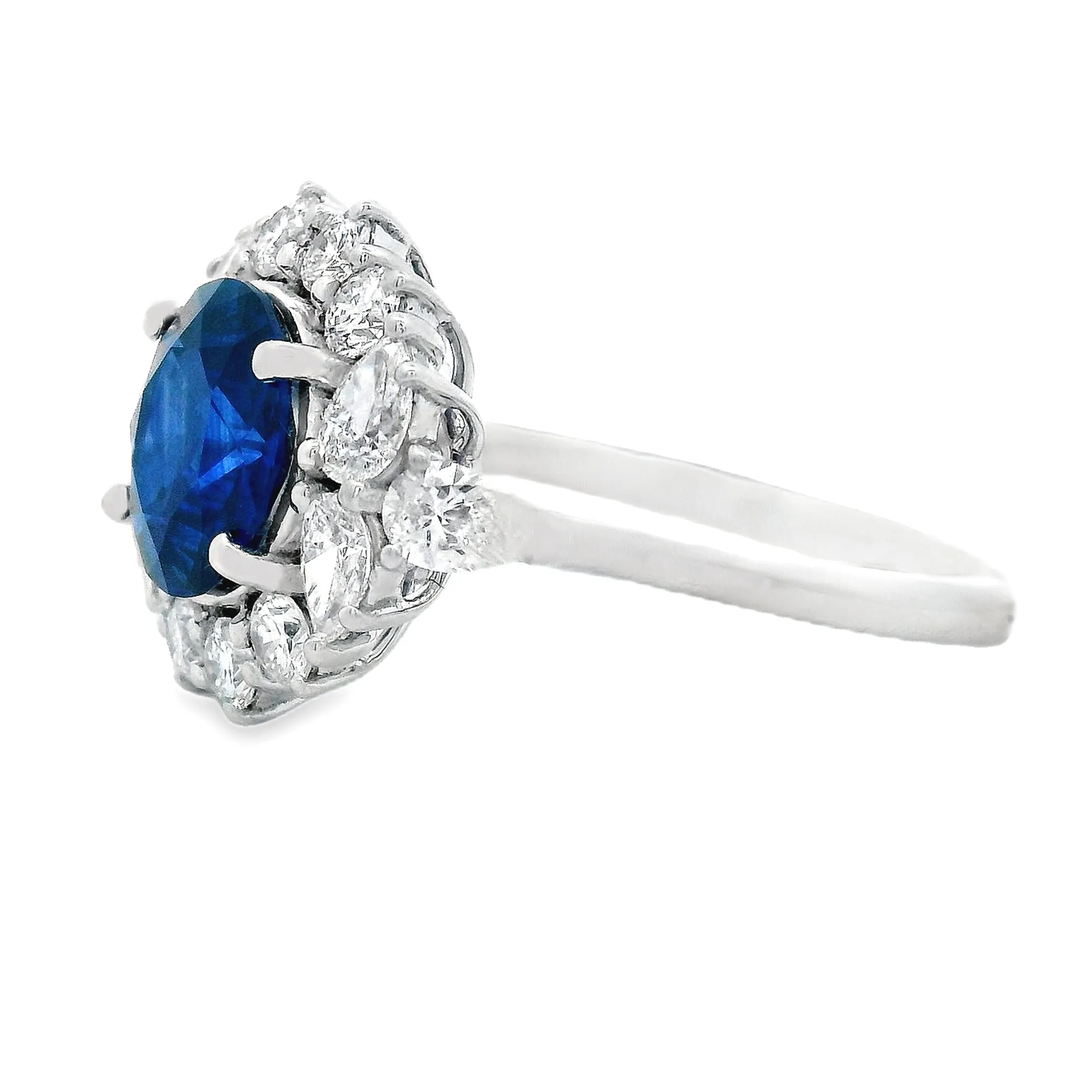 18k White Gold Diamond & Sapphire Ring