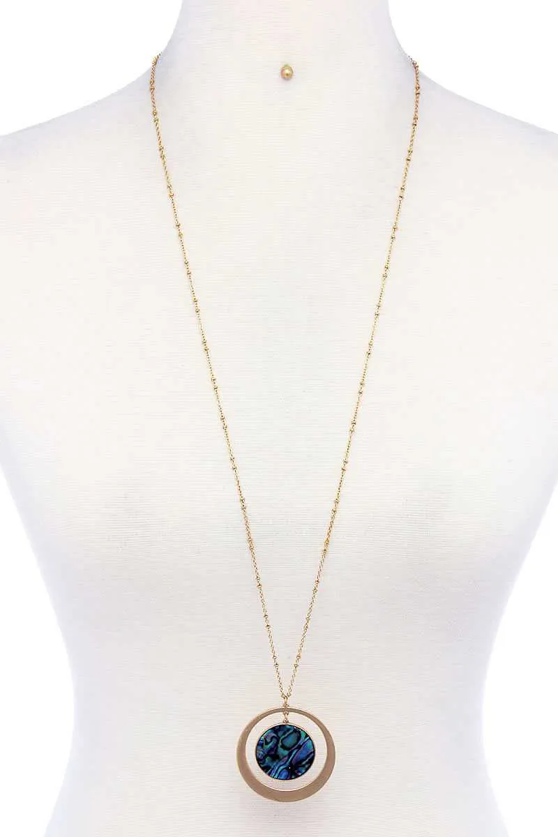 Aligned Double Circle Pendant Necklace And Earring Set