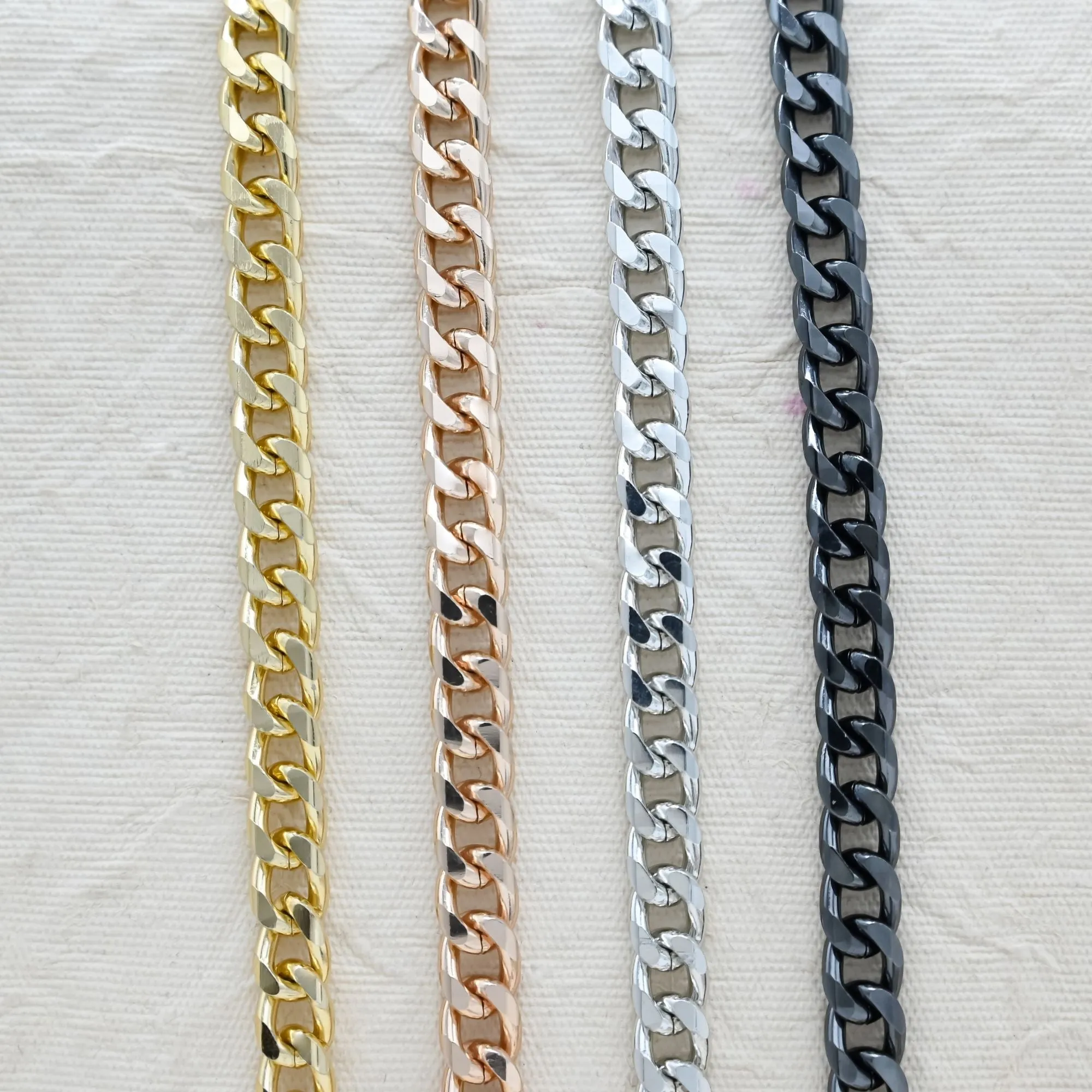 Aluminium Chain | Size : W-9mm H-12mm | Qty : 1mtr | JT-19-35-10