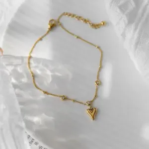 Anklet Crystal Design and Gold Heart Pendant