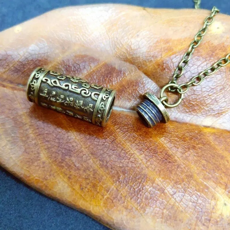 Antique Gold Pendant Necklace For Women Memorial Jewelry