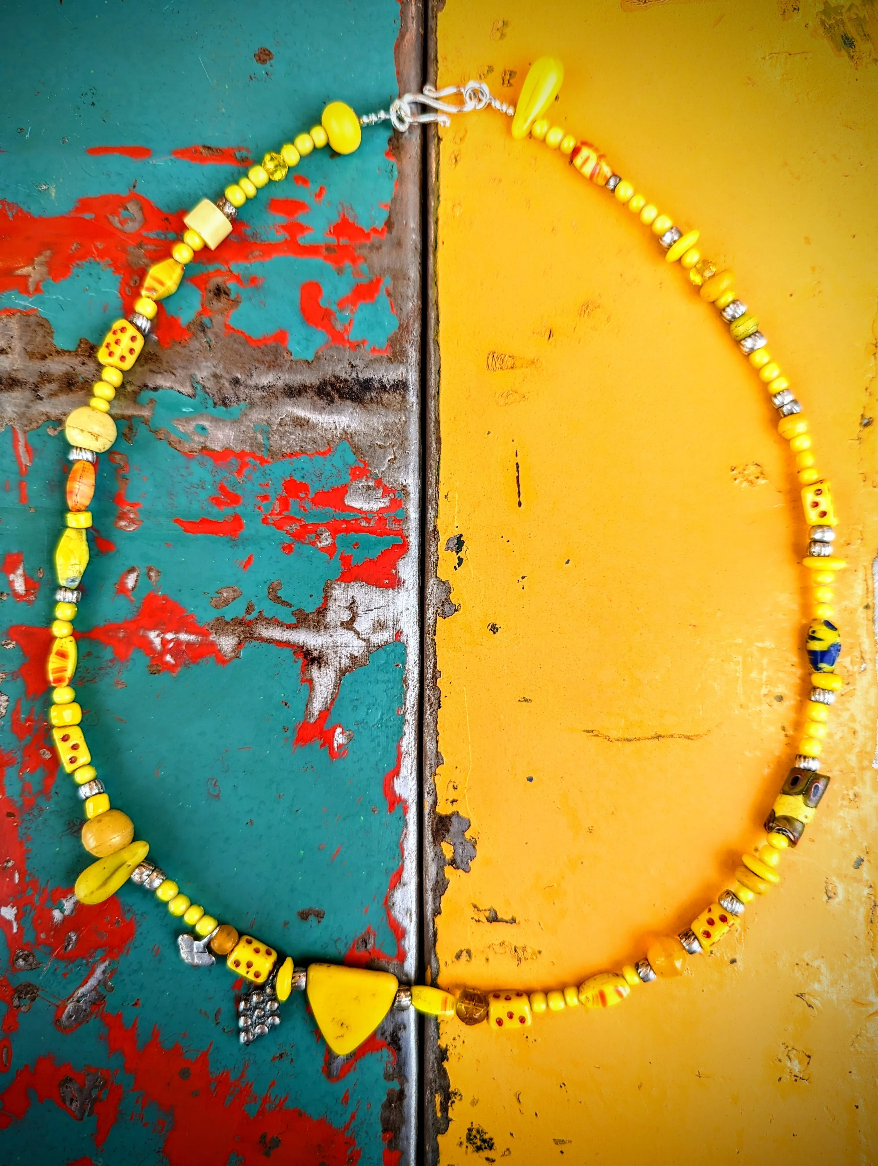 Antique Saharan trade beads
