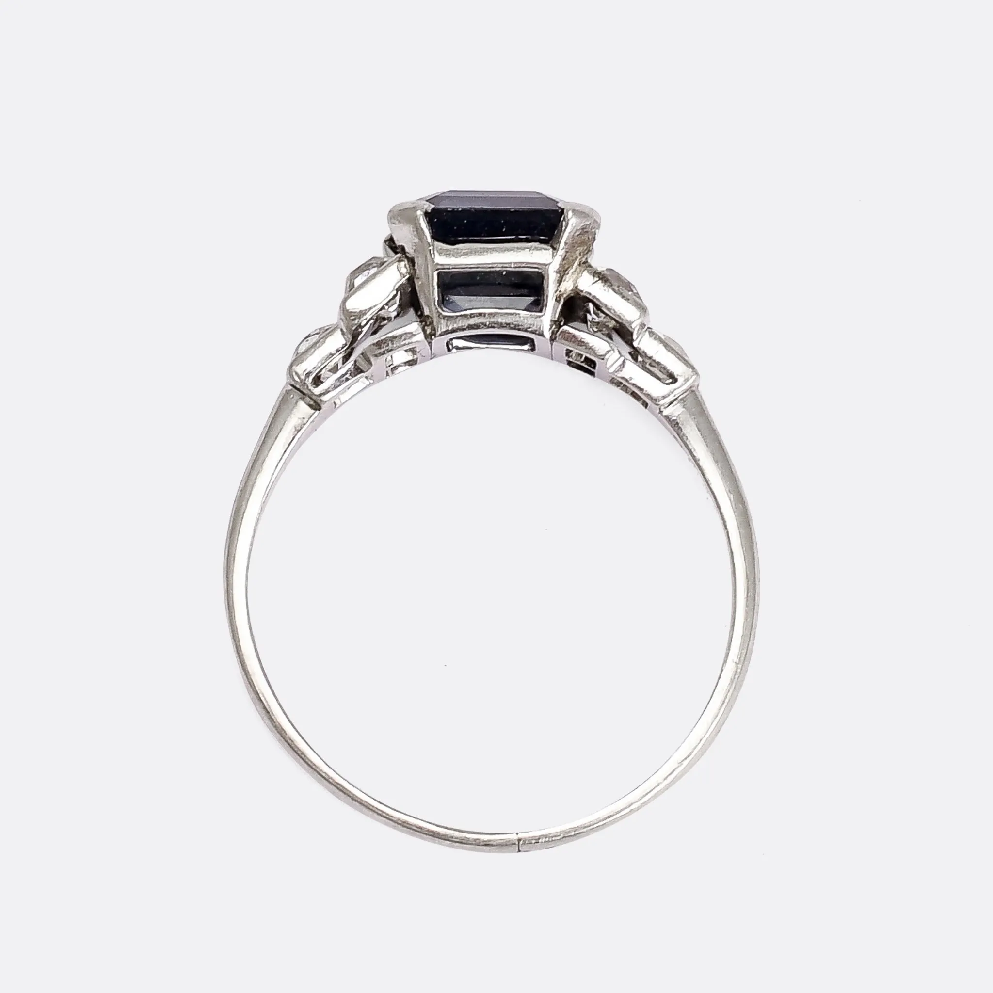 Art Deco 2.50ct Sapphire & Diamond Stepped Shoulders Solitaire Ring