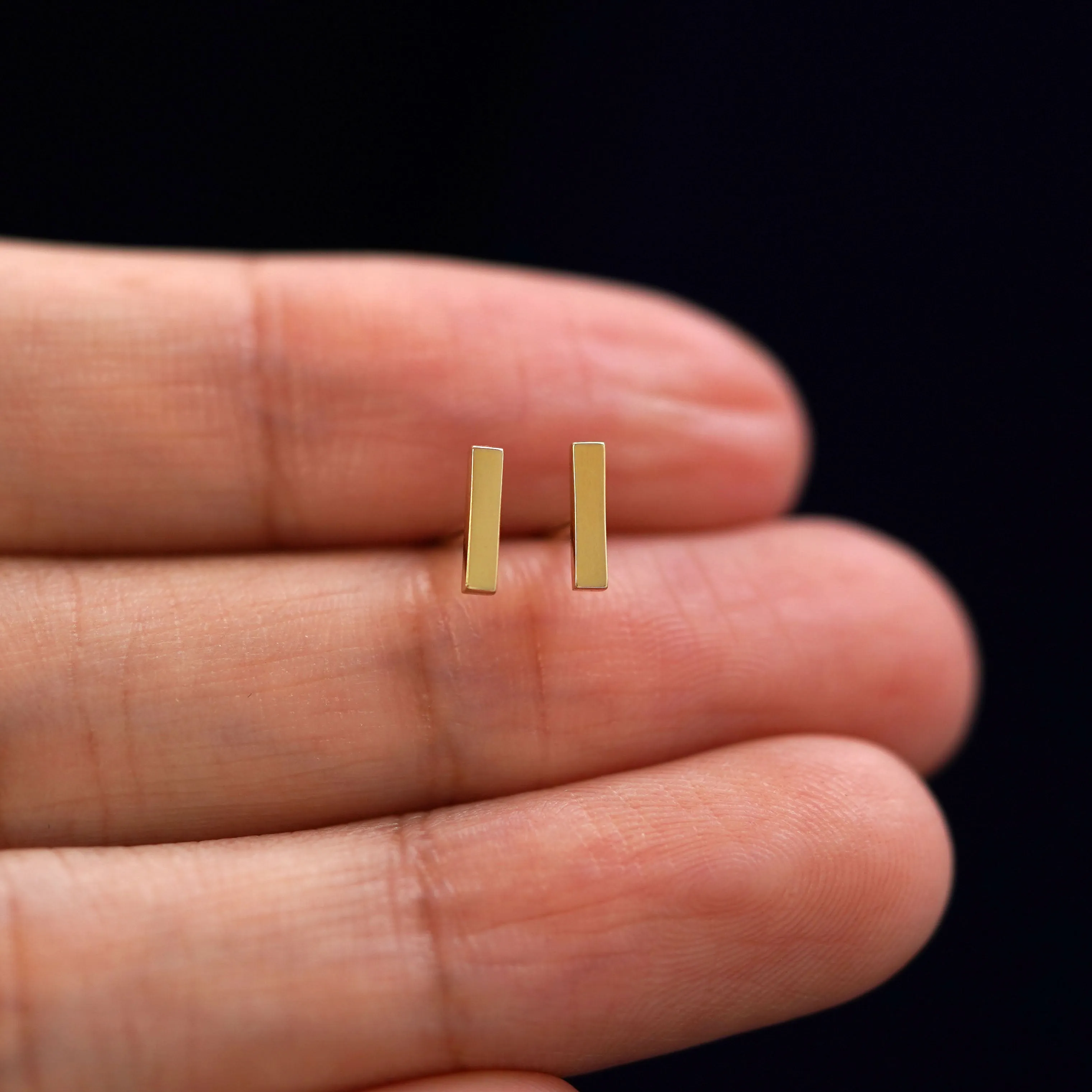 Bar Earring
