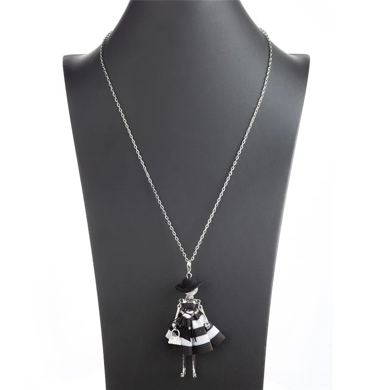 Black Hat Doll Necklaces Silver