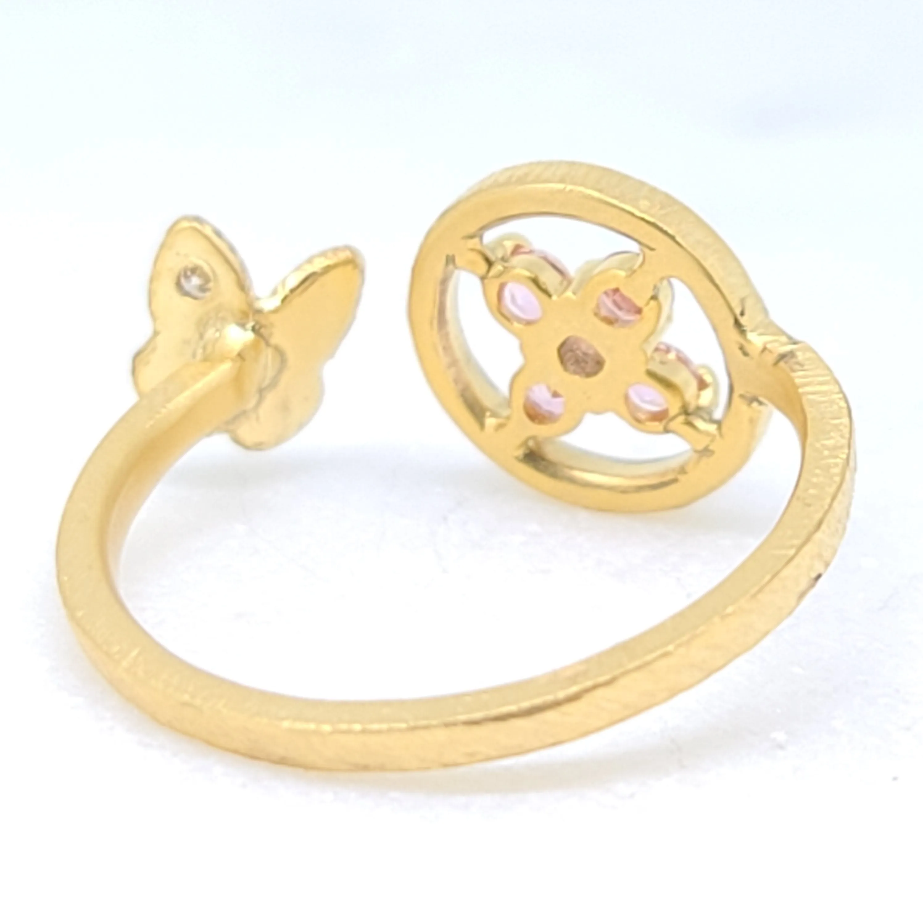 Buttefly Circle Ring