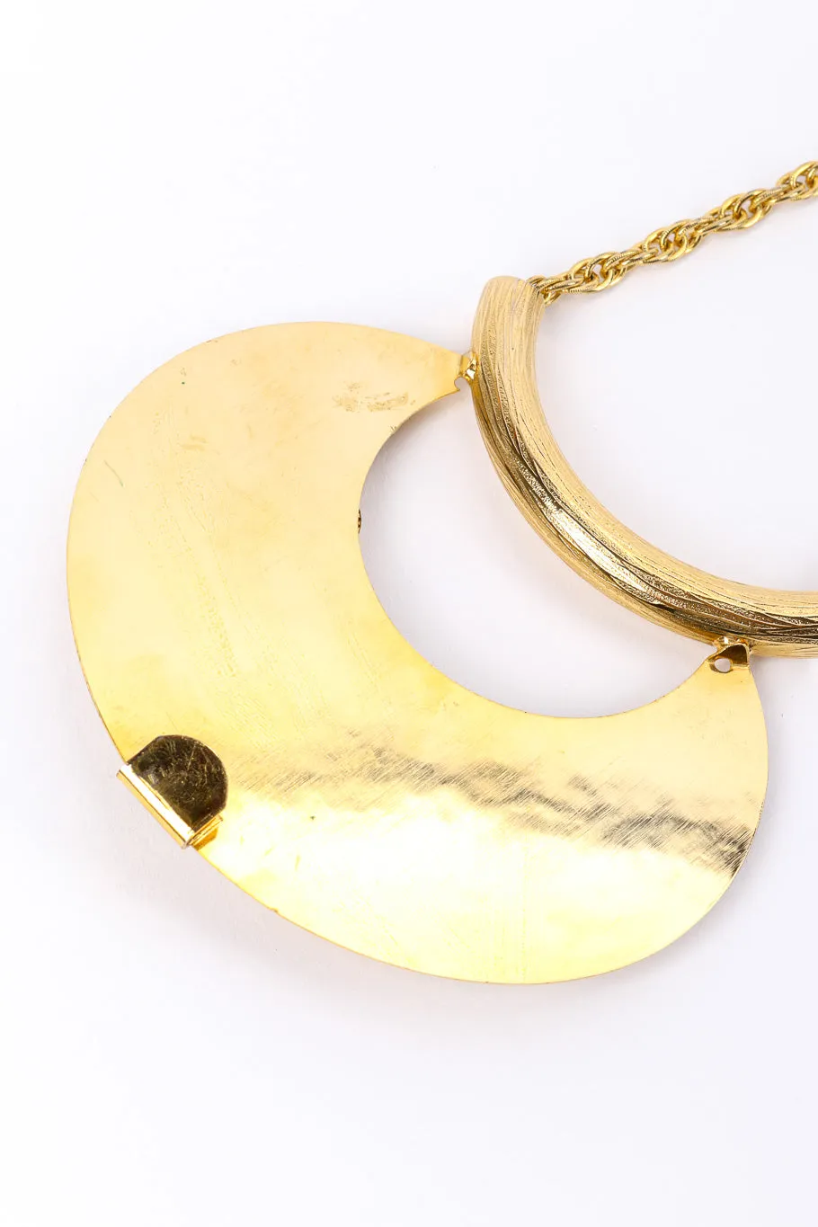 Crescent Plate Chain Belt