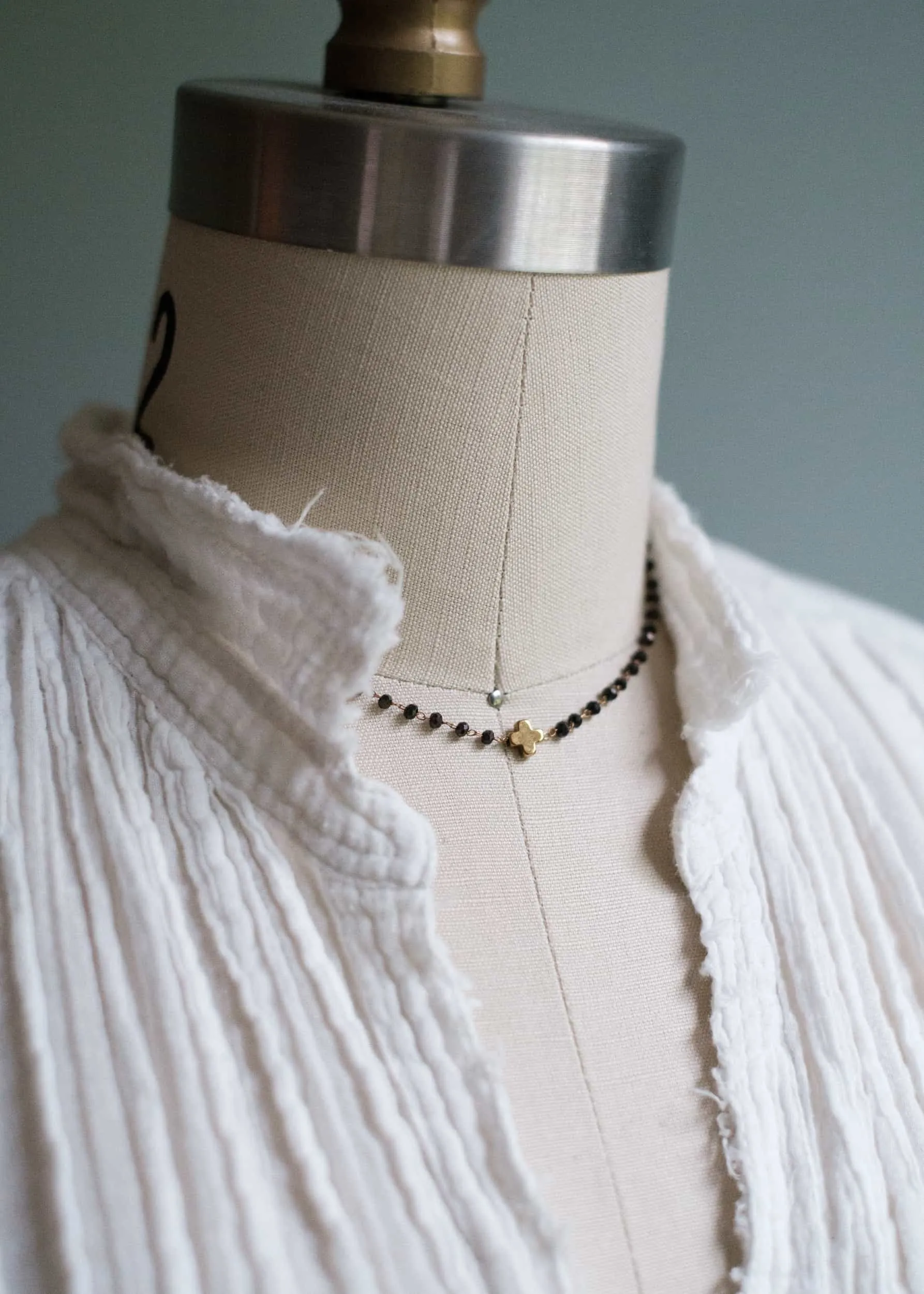 Crossroads Choker Necklace
