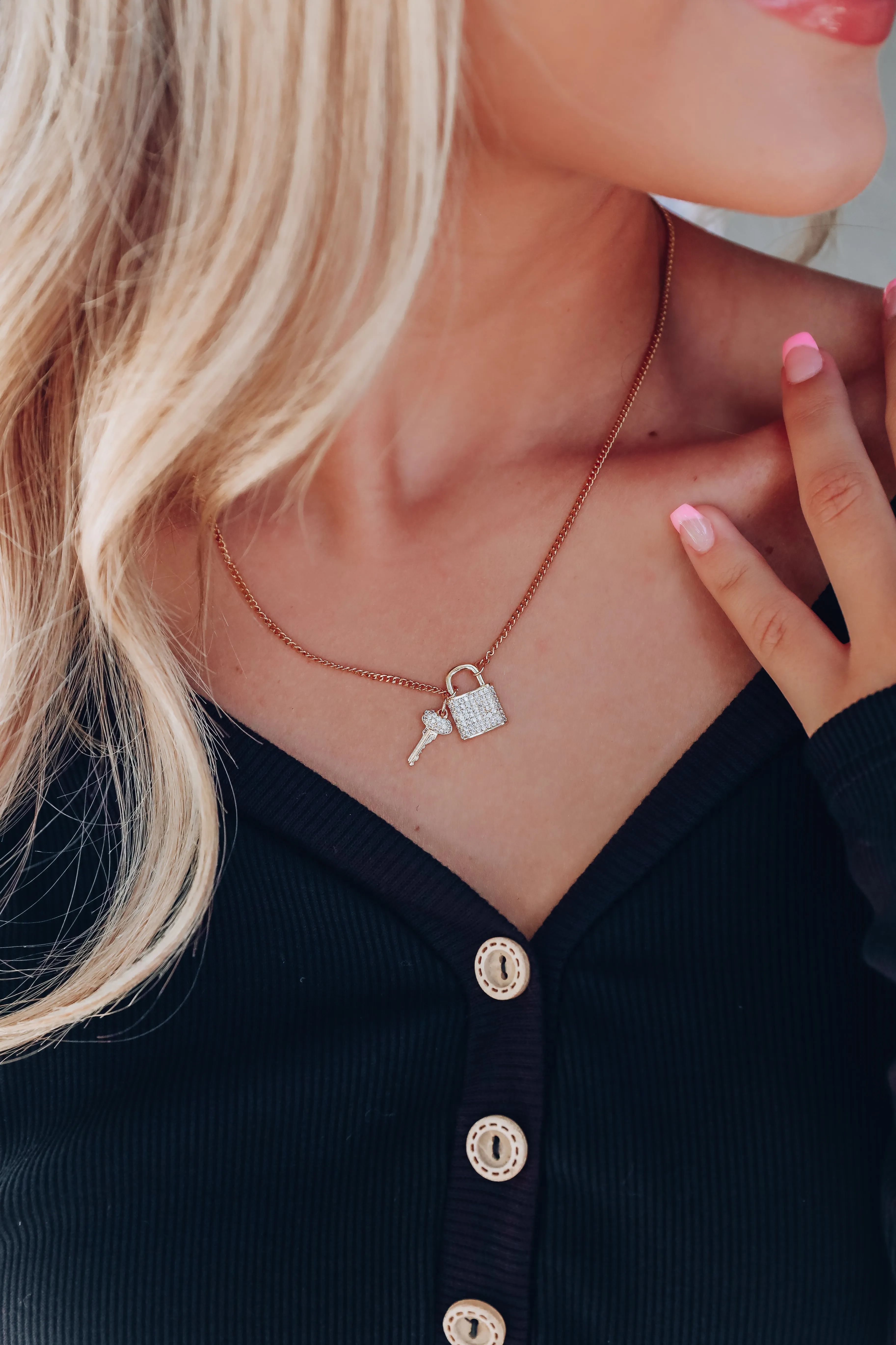 Eternity Lock Necklace by Melania Clara - Gold