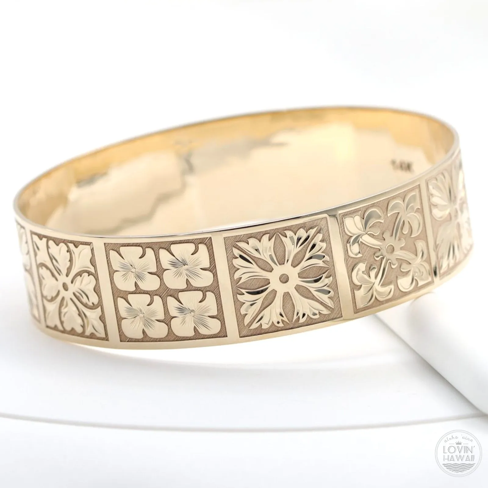 Hawaiian Bangles With Hawaiian Quilt Design (18mm width, Flat Style)