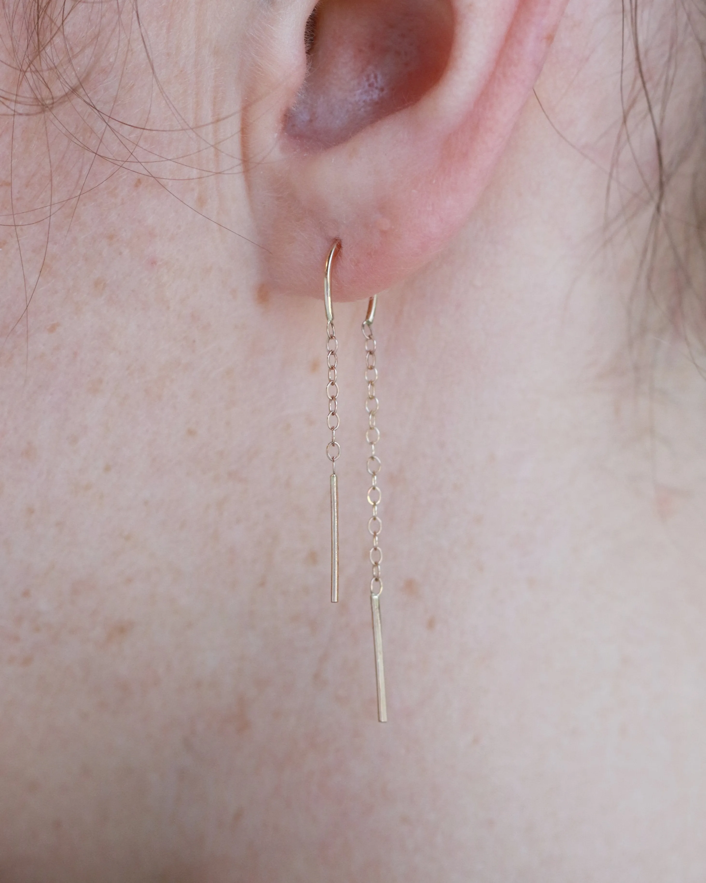 Horseshoe Threader Earrings