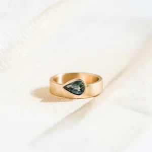 Montana Sapphire East-West Pear Cigar Band Ring in 14k Gold