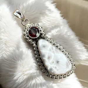 Natrolite & Garnet Solid 925 Sterling Silver Pendant