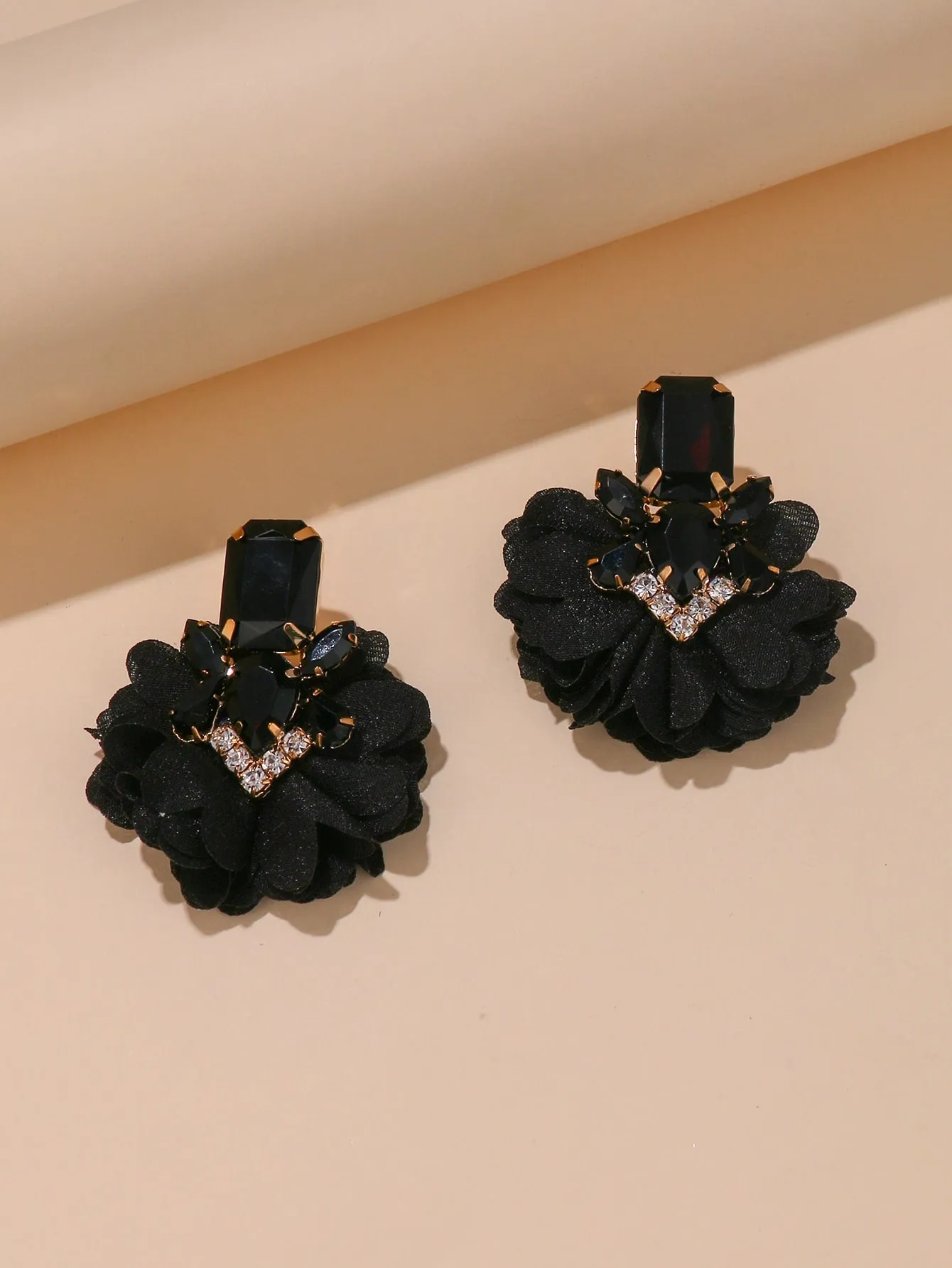 Rhinestone & Flower Decor Earrings - Black