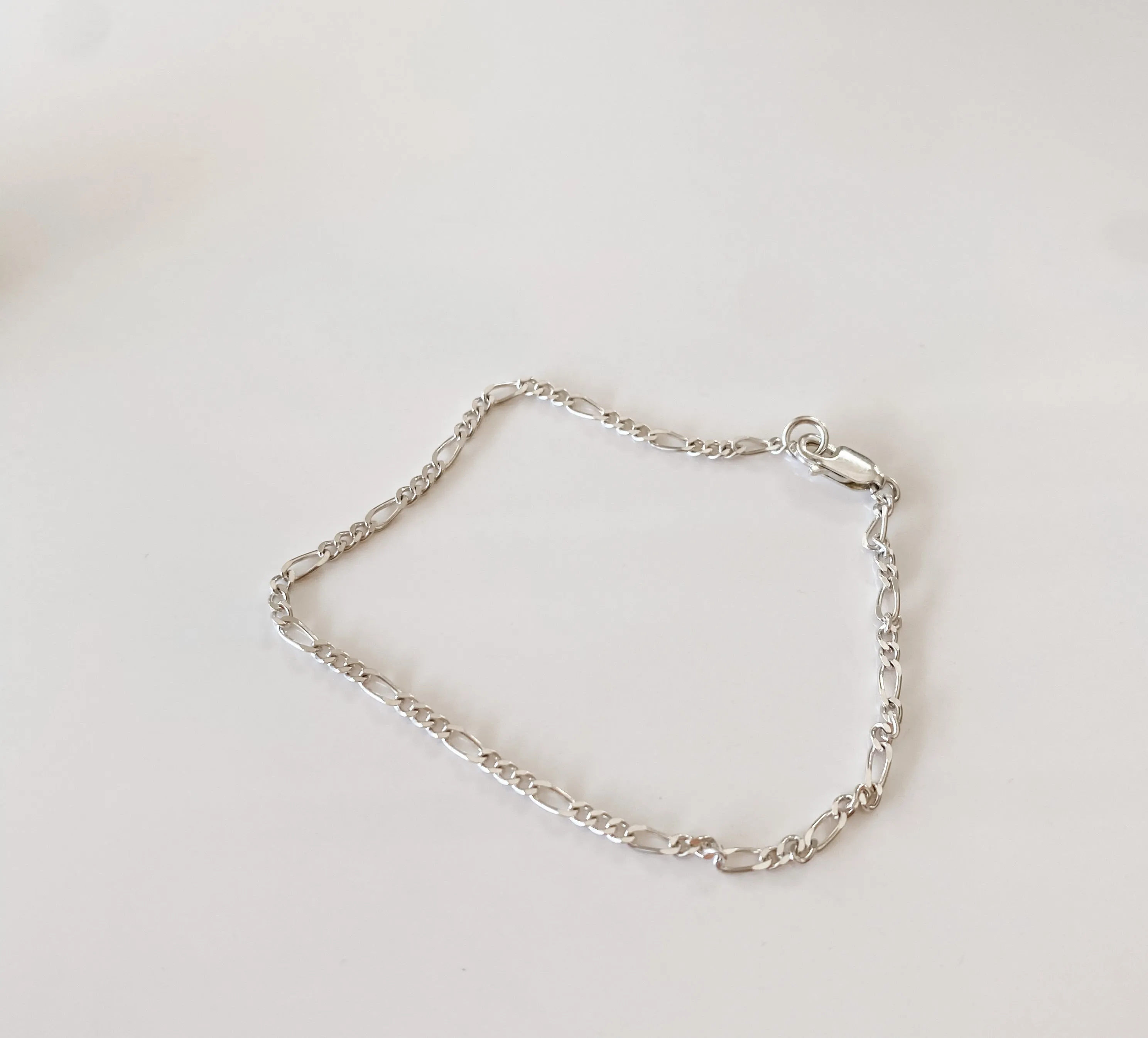 SILVER MINI FIGARO CHAIN