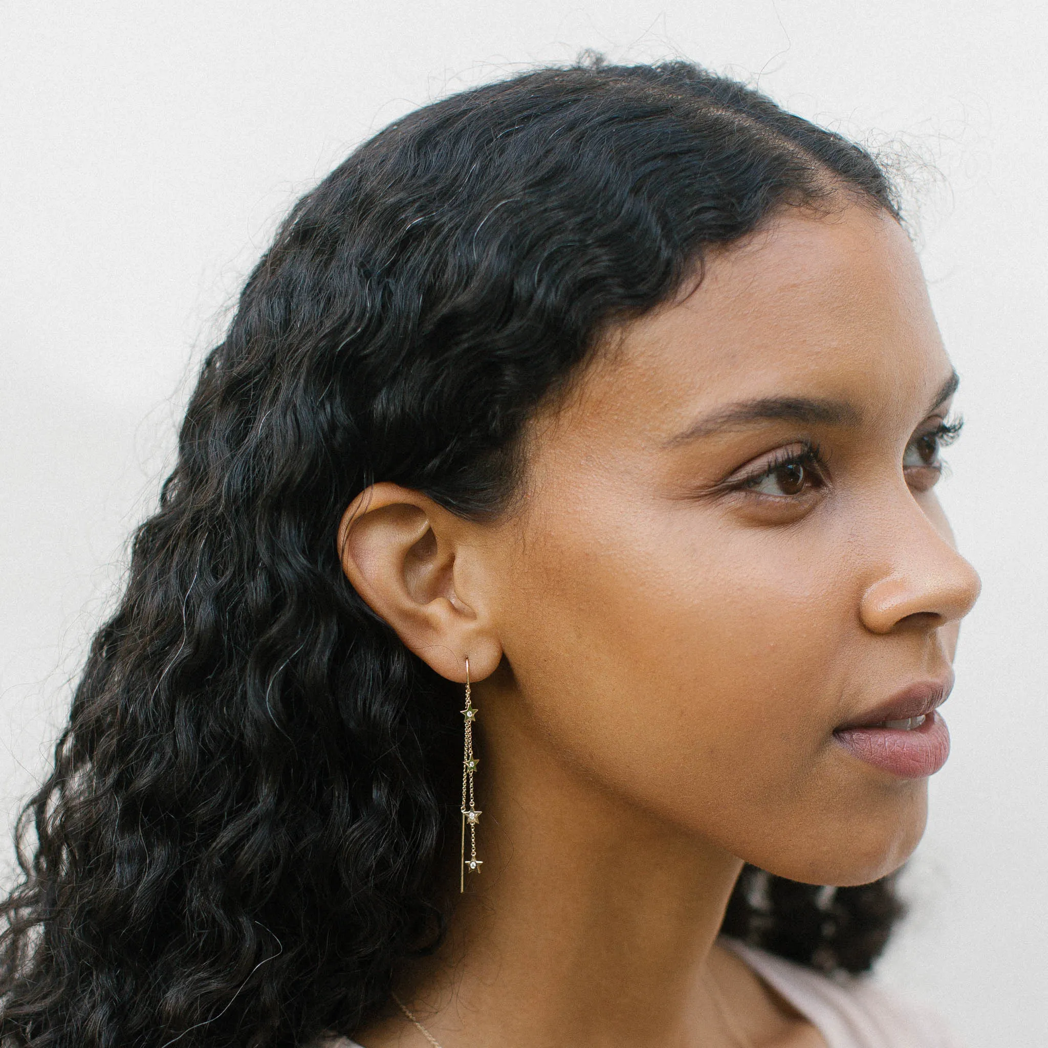 Skylar Dangling Star Chain Earrings