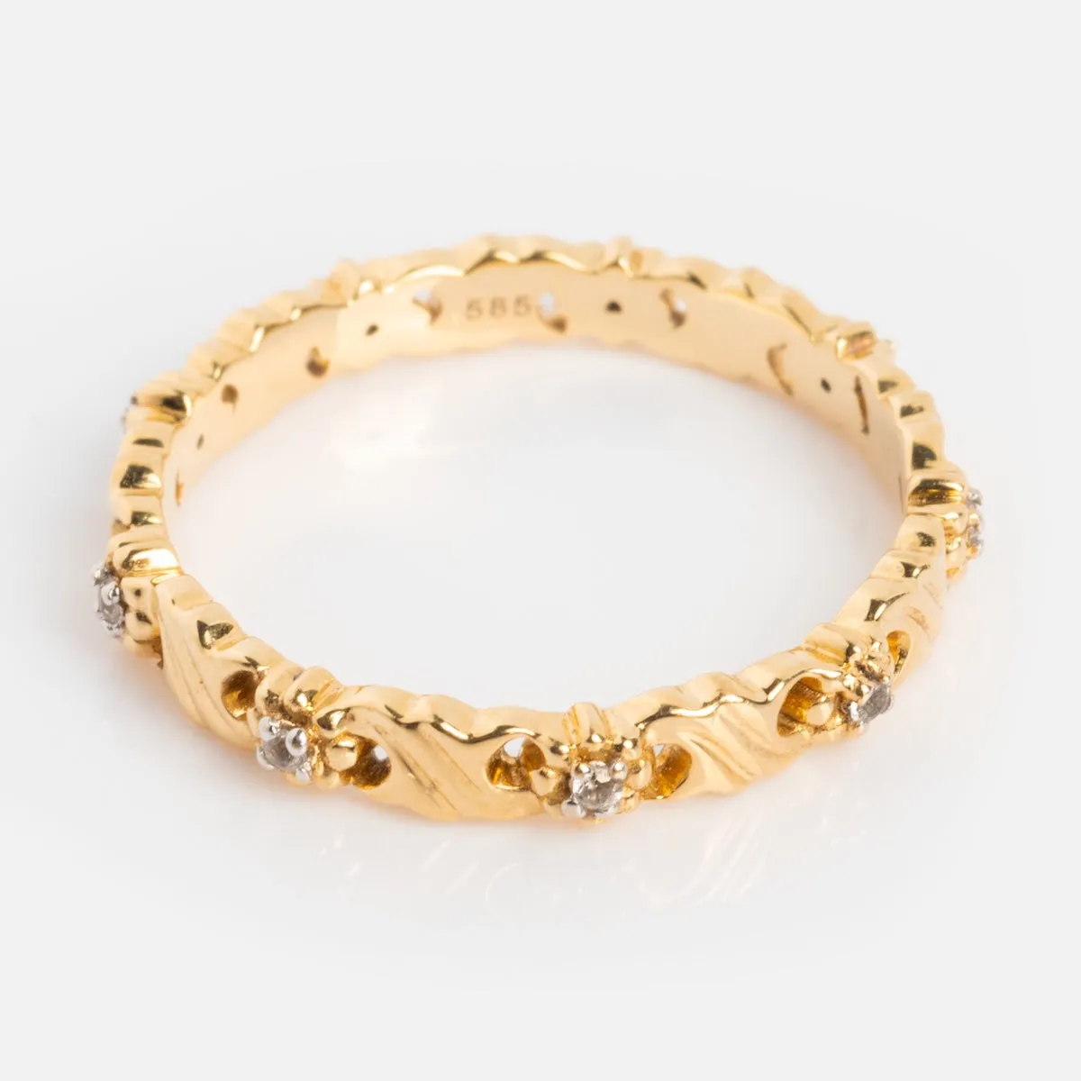Solid Gold Vintage Inspired Sapphire Floral Band