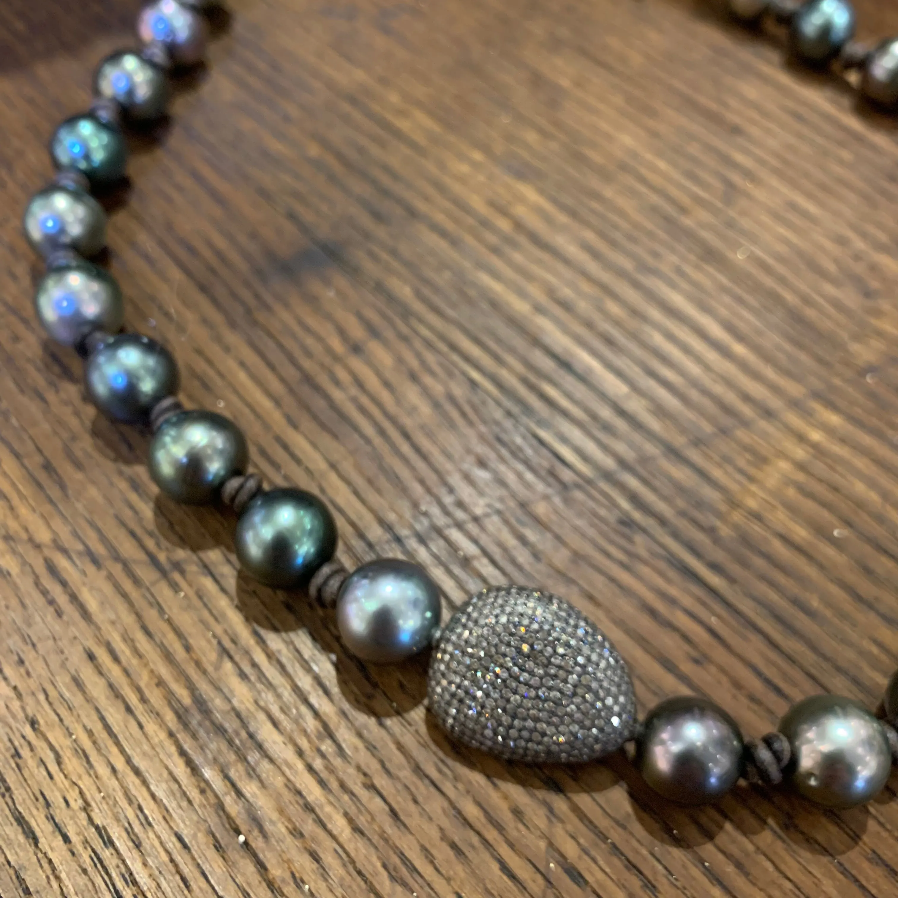 Tahitian Pearls w/ Silver Pave Diamond Pebble Choker | 20”