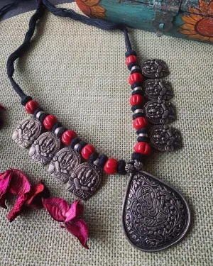 Traditional Ganesha Pendant Necklace