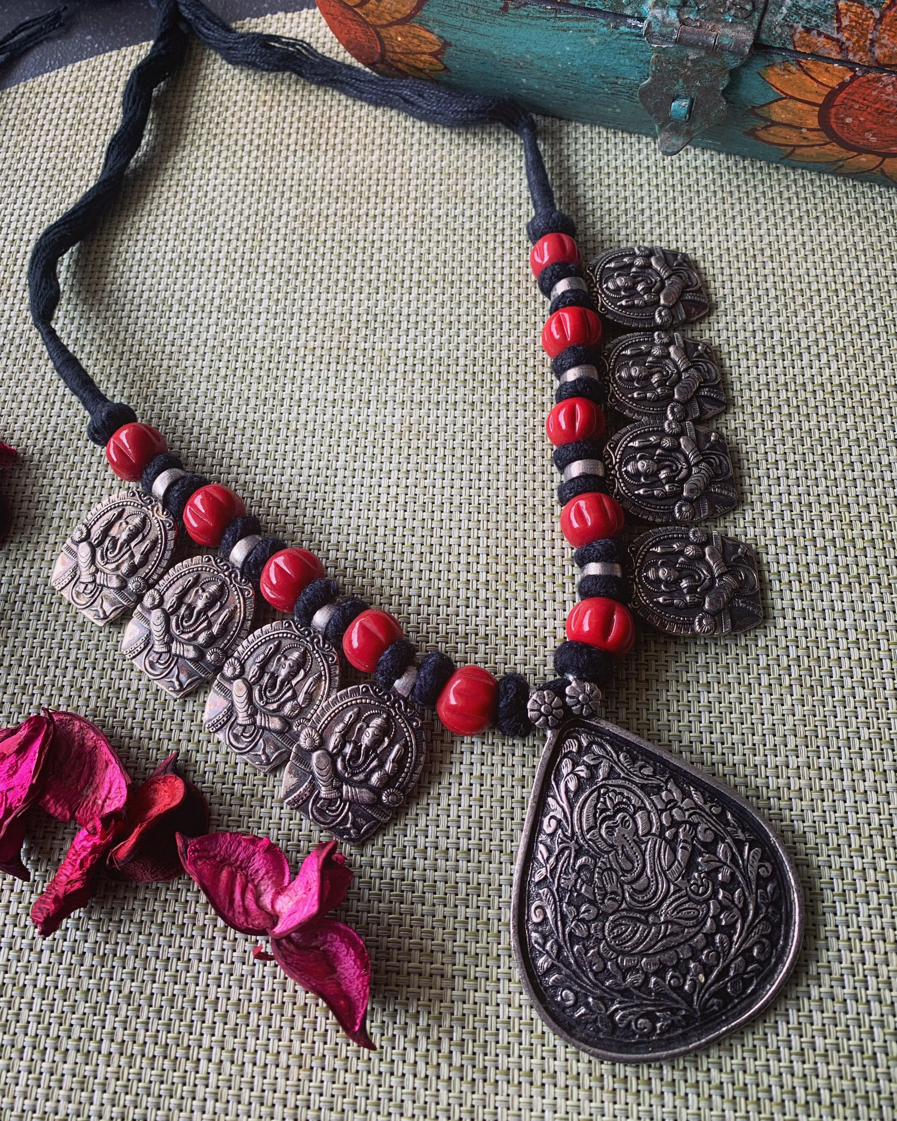 Traditional Ganesha Pendant Necklace
