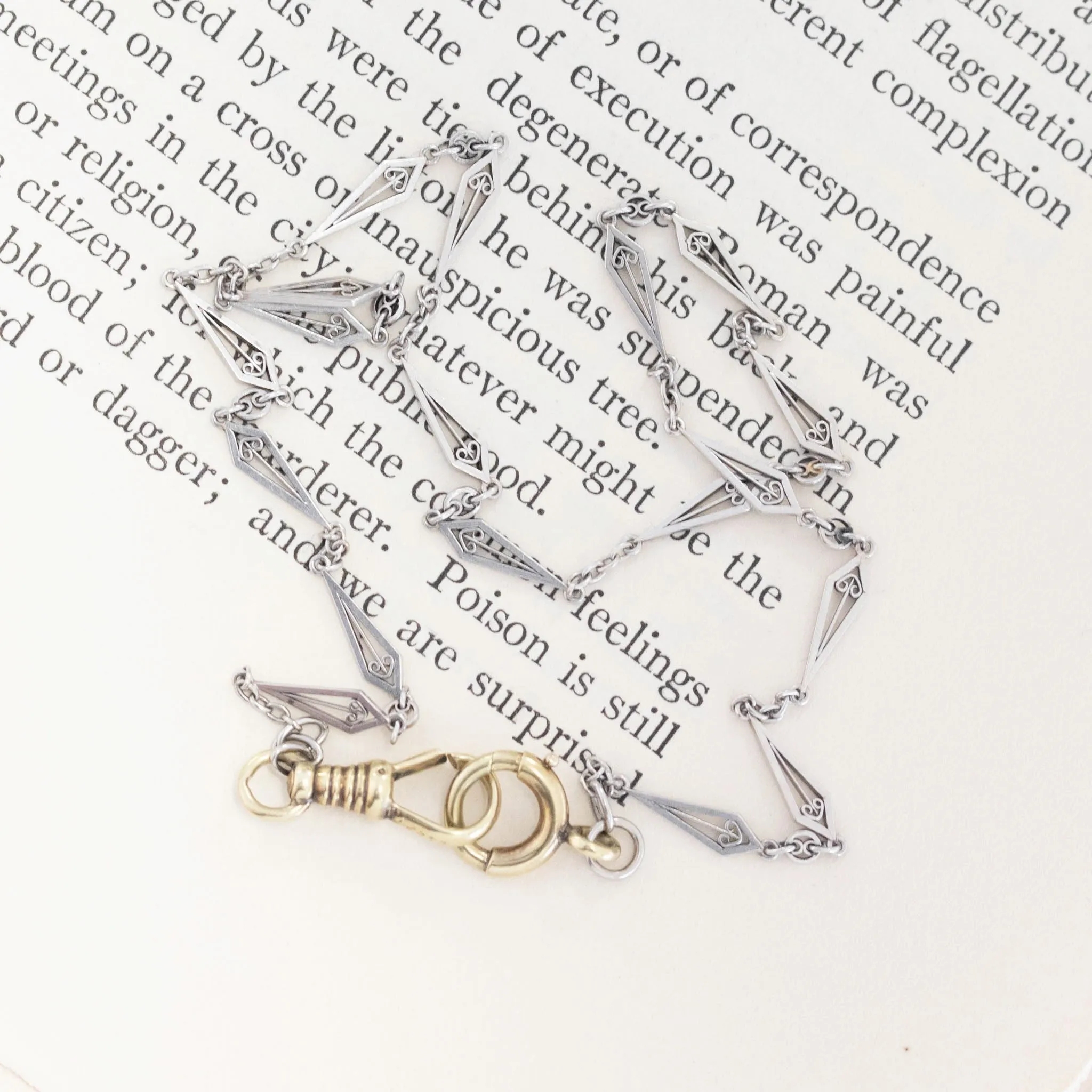 Vintage Arrow Point & Cable Link Chain