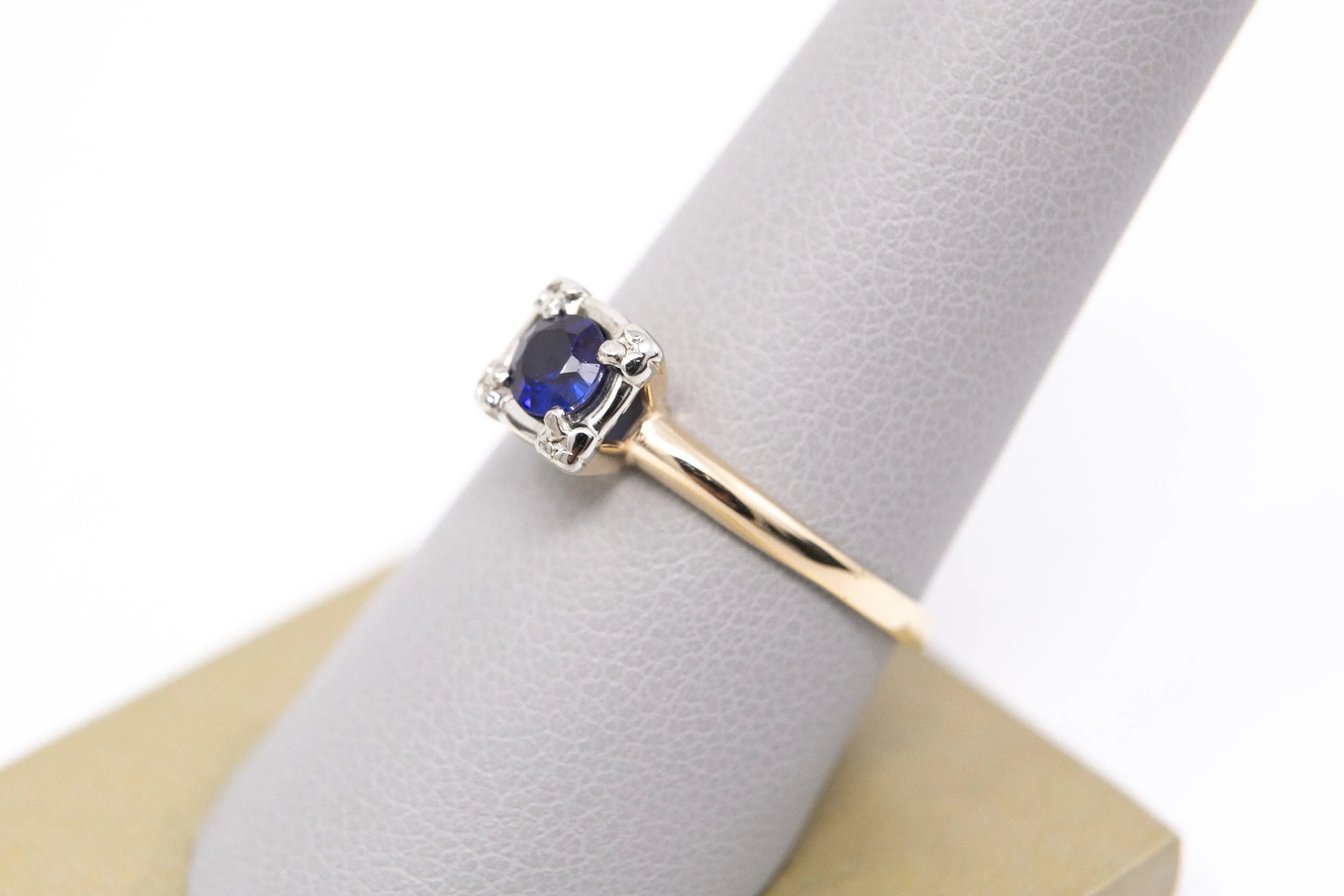 Vintage Blue Sapphire Ring