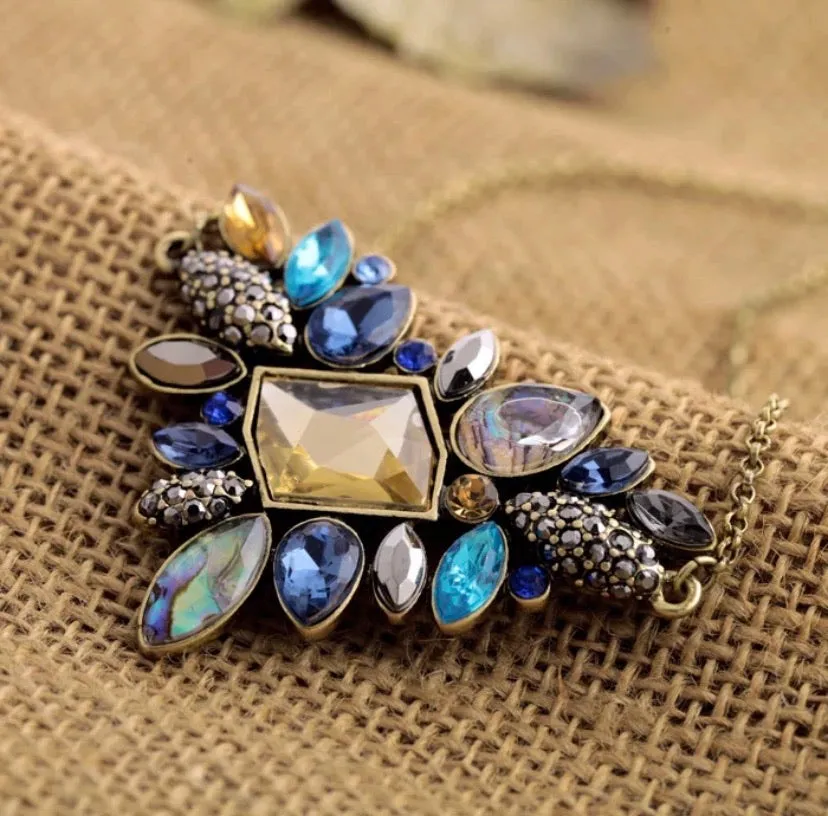 VINTAGE MULTI COLOR CRYSTAL VIVIAN PENDANT
