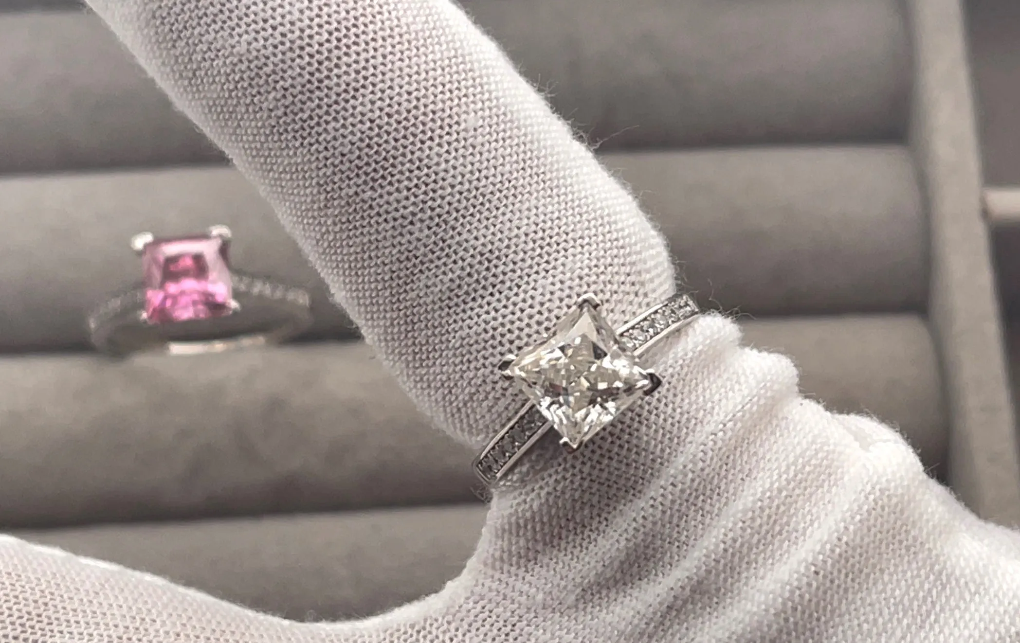 VVS1 2.0 CARAT Moissanite Engagement Ring | Princess Cut Engagement Ring | Womens Wedding Ring | Moissanite Ring |  Womens Diamond Ring
