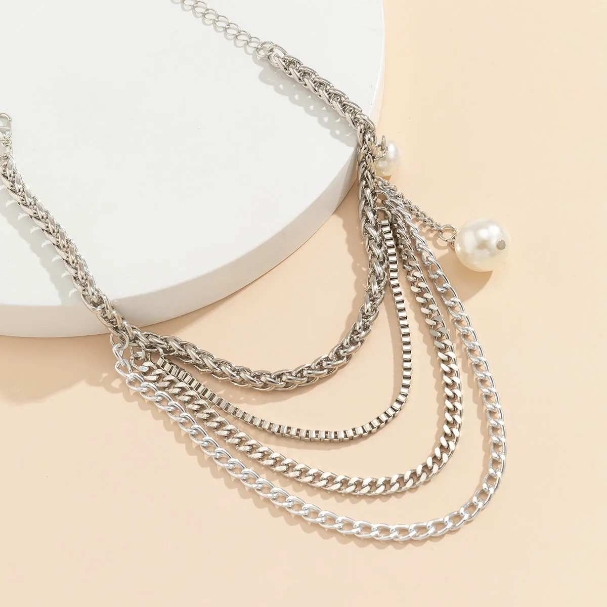 Women's Sweet And Cool Punk Metal Tassel Chain Anklet