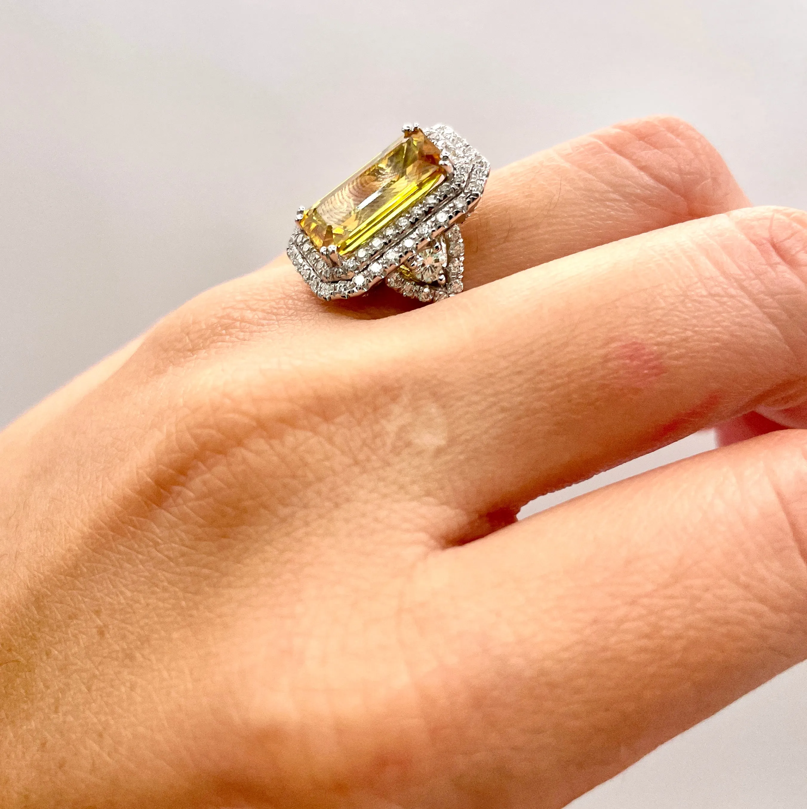 Yellow Sapphire & Diamond Master Piece Ladies Ring, 14 Karat White Gold